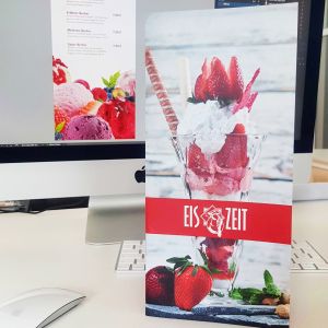 Eiskarte Cafe Zeit