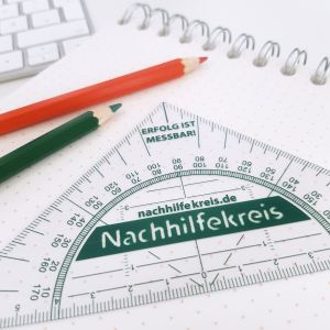 Personalisiertes Geodreieck Nachhilfekreis Wolfenbüttel